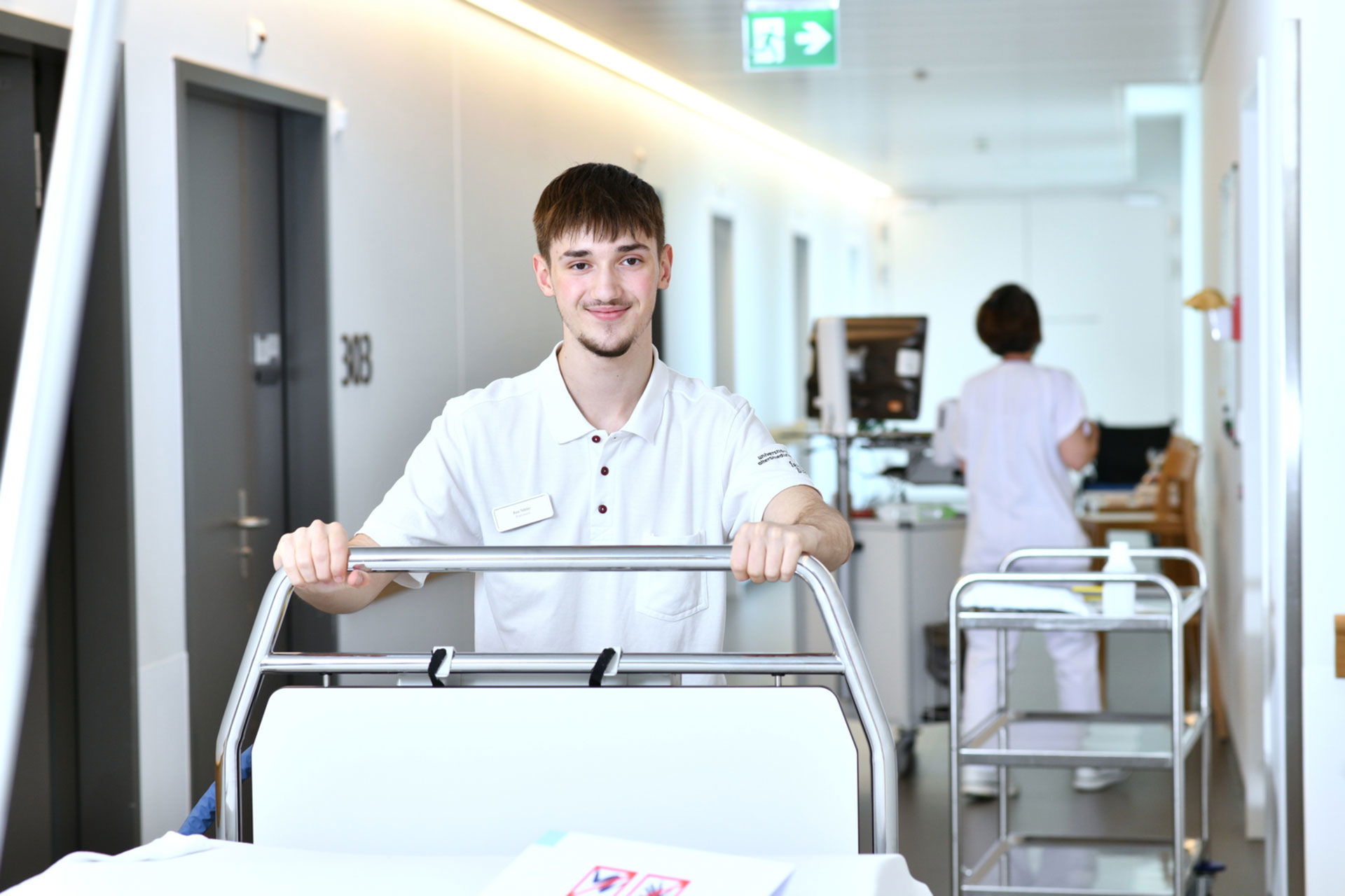 Freiwilliger im Spital